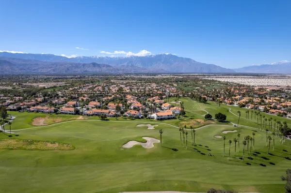 $529,000 | 752 Vista Lago Drive North, Palm Desert, CA 92211