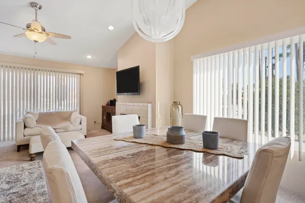 $529,000 | 752 Vista Lago Drive North, Palm Desert, CA 92211