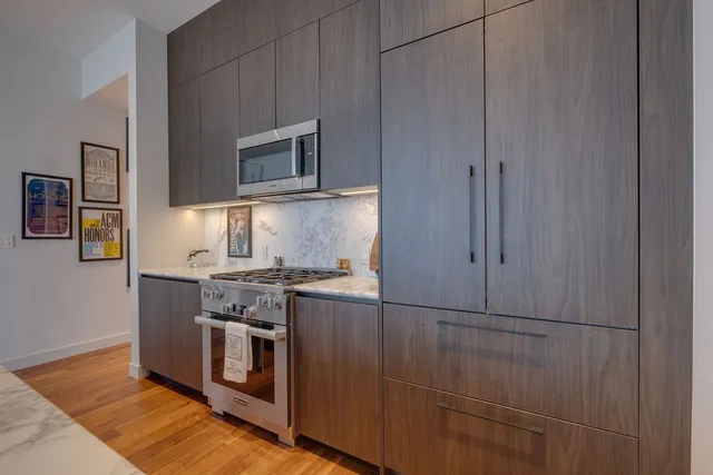 $5,250 | 160 2nd Avenue South, Unit 1504, Nashville, TN 37201