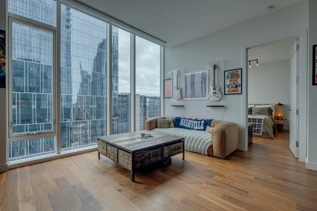 $5,250 | 160 2nd Avenue South, Unit 1504, Nashville, TN 37201