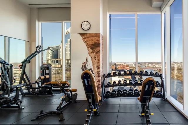 $5,250 | 160 2nd Avenue South, Unit 1504, Nashville, TN 37201