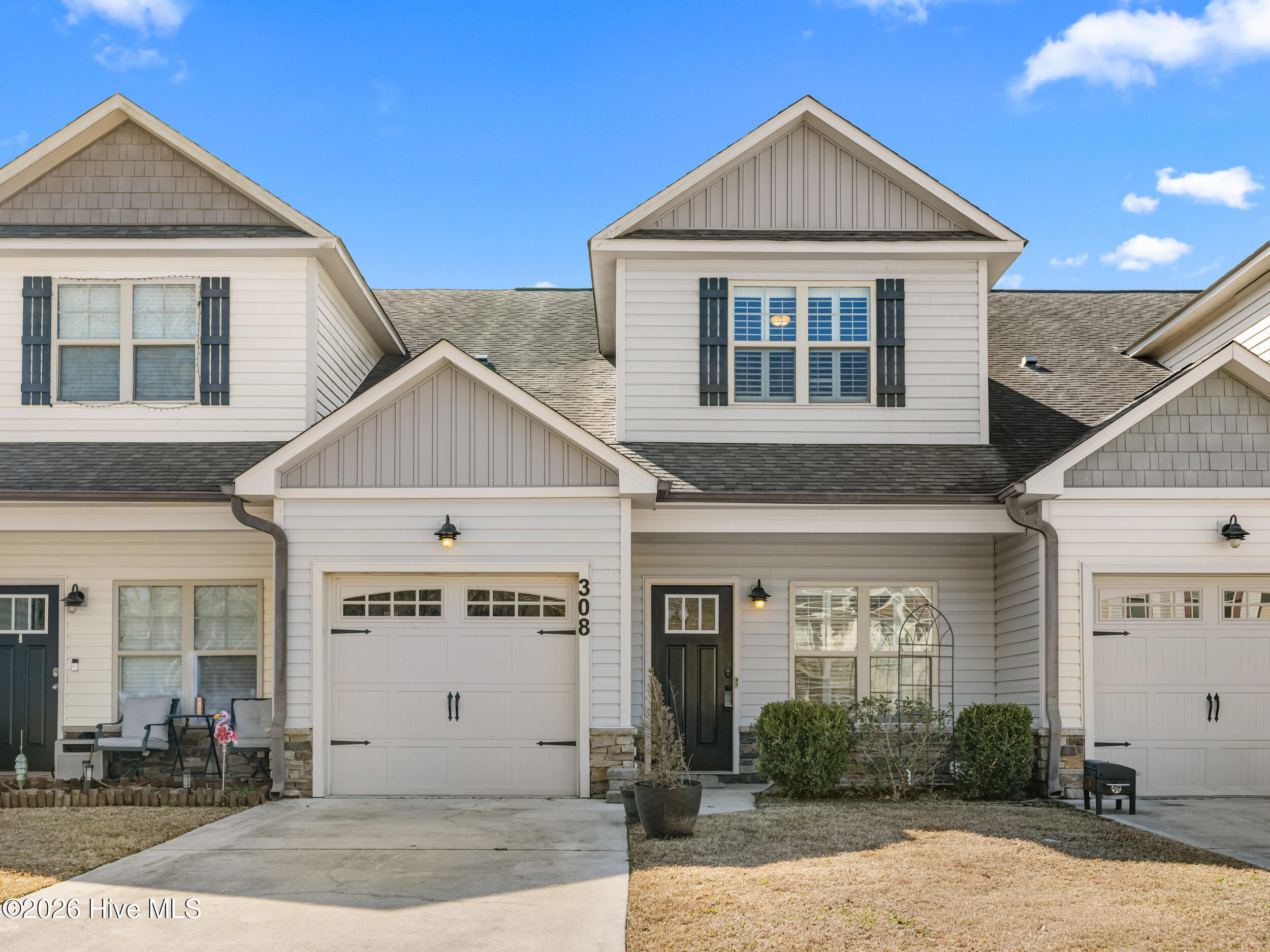 308 Winstead Loop Richlands, NC 28574 - Photo 3 of 53