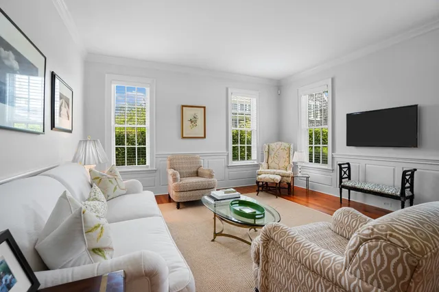 $9,750,000 | 42 Main Street, Nantucket, MA 02554