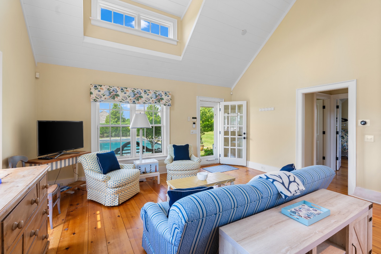 42 Main Street Nantucket, MA 02554 - Photo 33 of 40 a living room with furniture and a flat screen tv