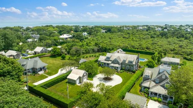 $9,750,000 | 42 Main Street, Nantucket, MA 02554