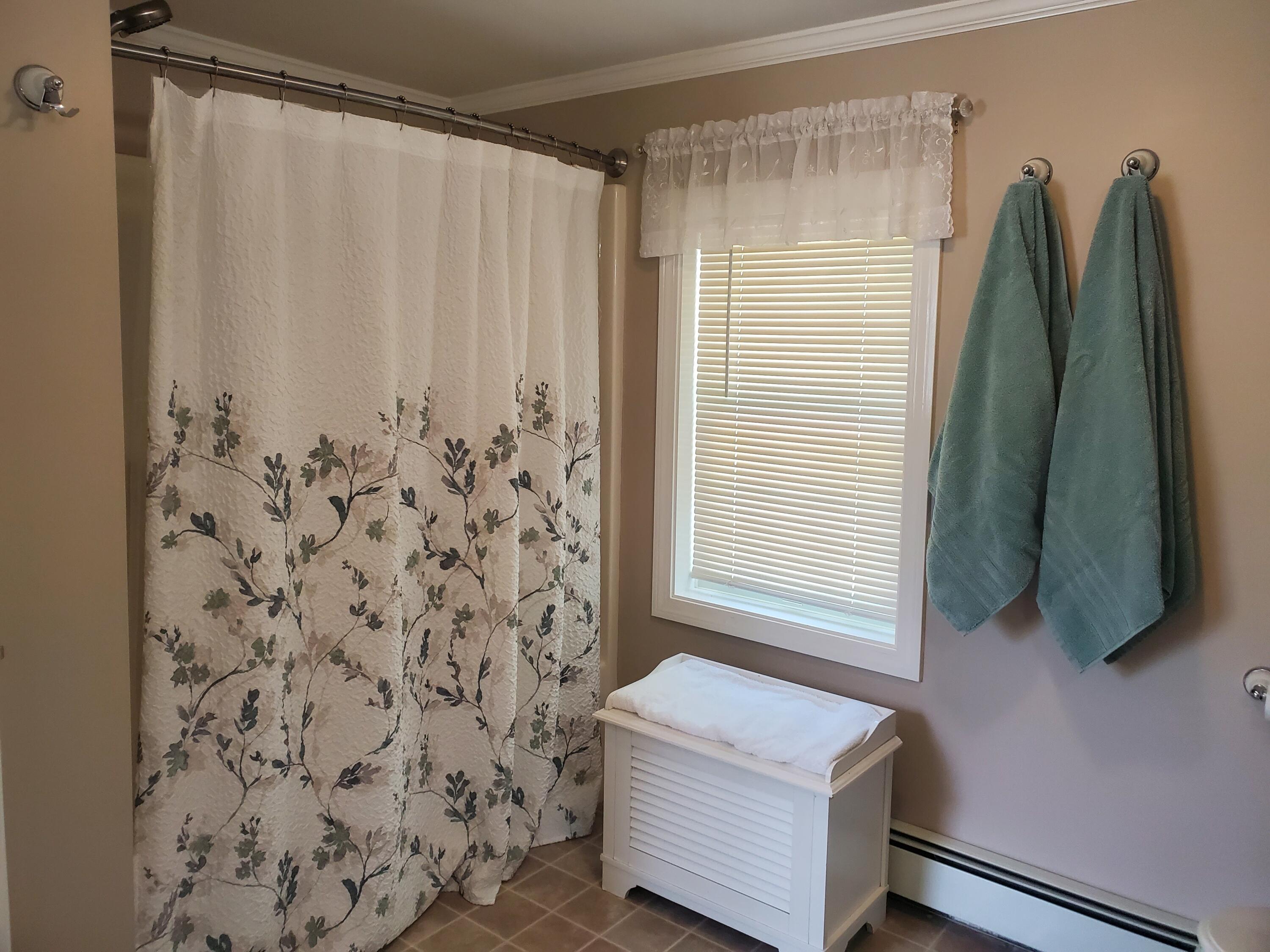 86 Tapley Road Buxton, ME 04093 - Photo 16 of 38 20260910_122307