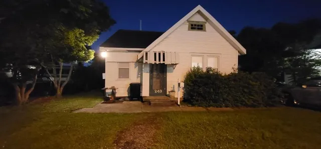 $250,000 | 243 Hickory Avenue, Harahan, LA 70123