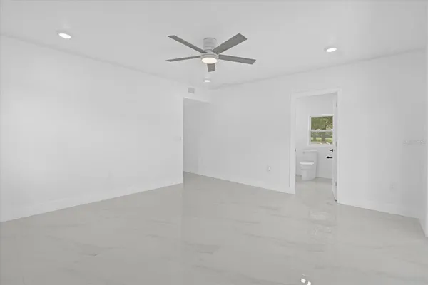 a view of empty room