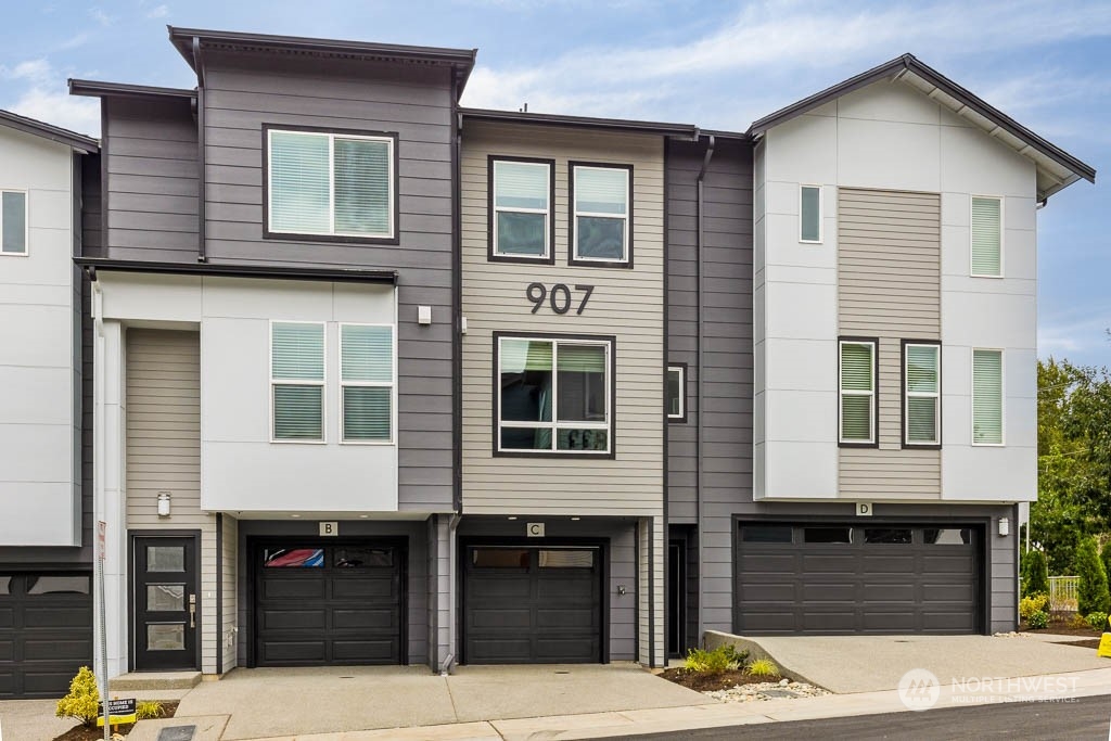 825 238th Place Southeast, Unit B8 Bothell, WA 98021 - Photo 1 of 32
