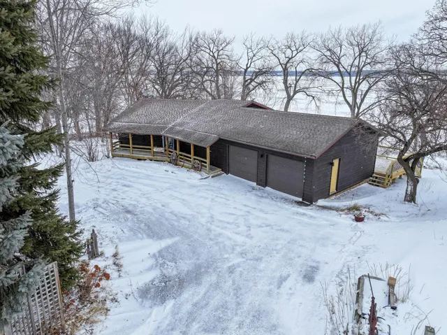 $699,000 | 18958 Minneswaka House Road, Glenwood, MN 56334
