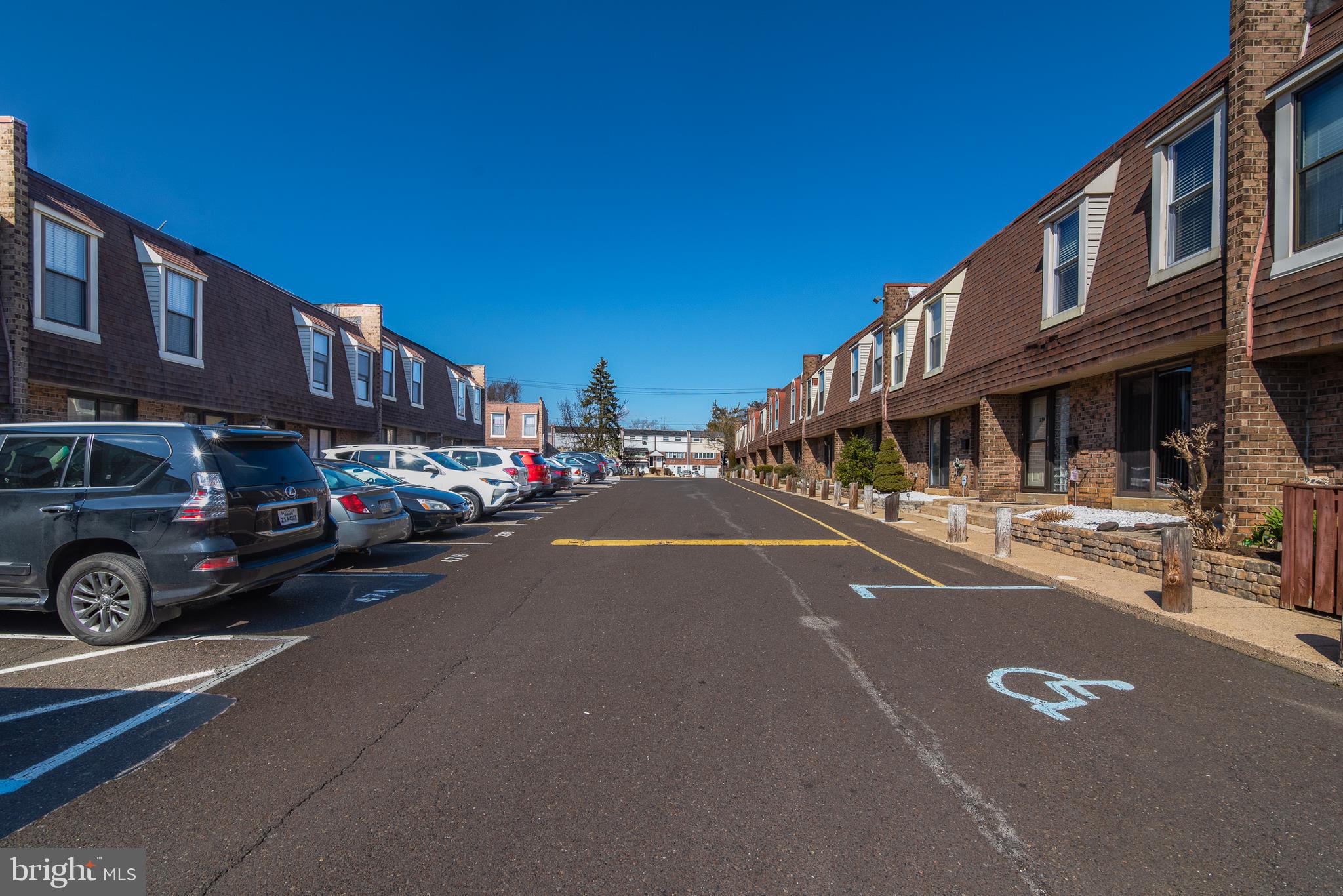 11825 Academy Road, Unit 25B Philadelphia, PA 19154 - Photo 1 of 20