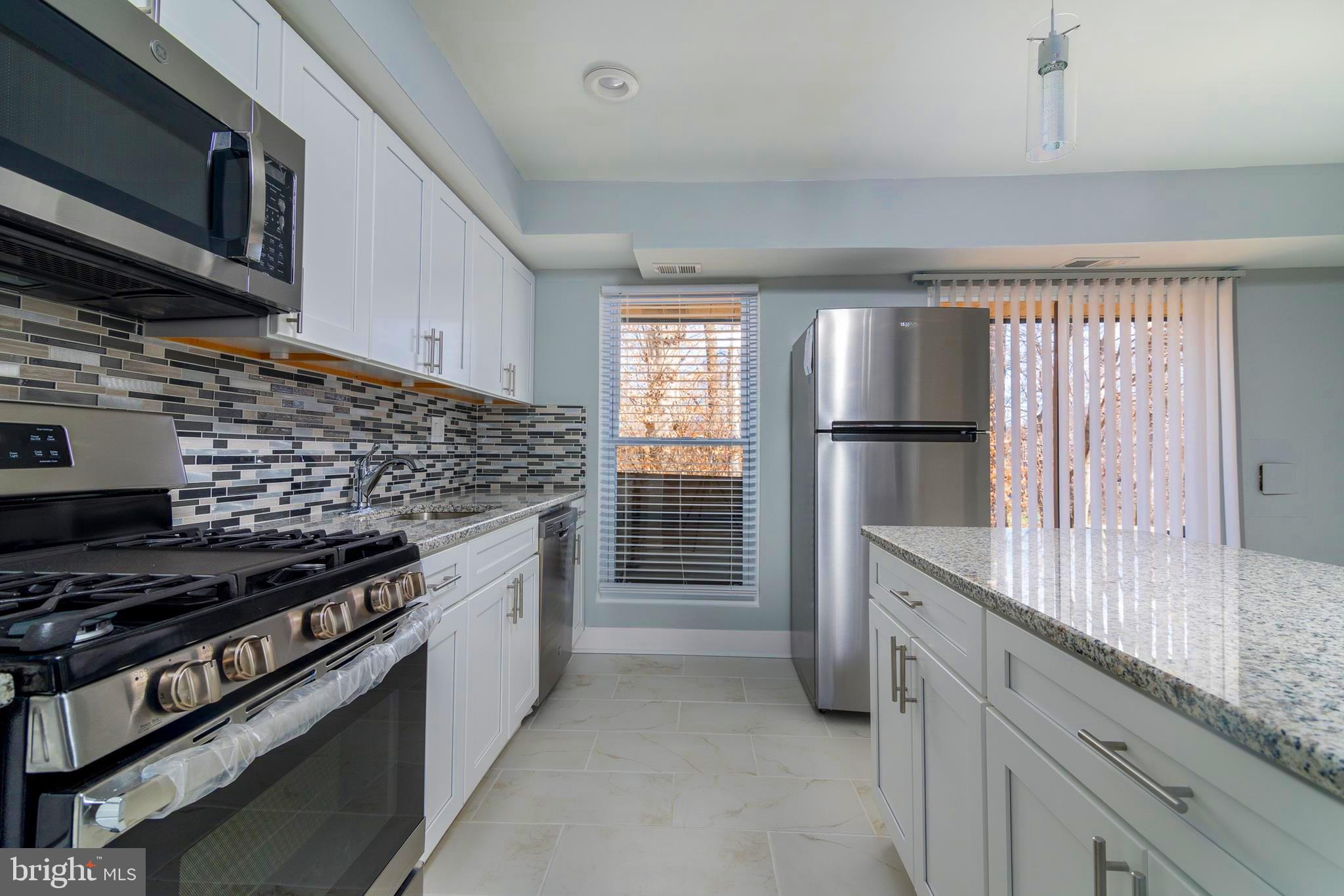 11825 Academy Road, Unit 25B Philadelphia, PA 19154 - Photo 6 of 20