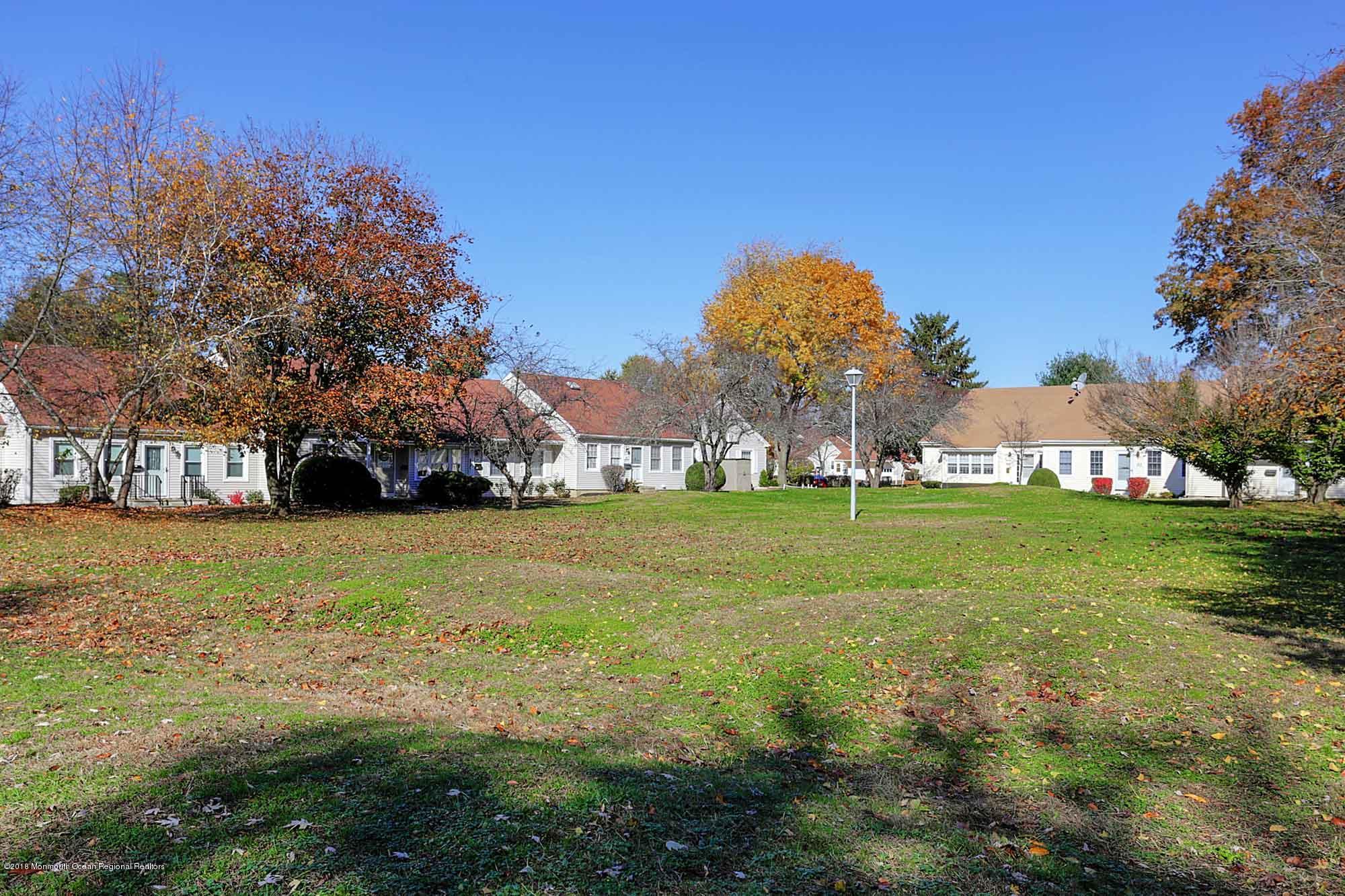 11 B Zacatin Road Freehold, NJ 07728 - Photo 18 of 18 IMG_3952_3_4_5