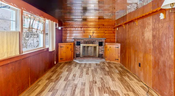 a view of a storage & utility room