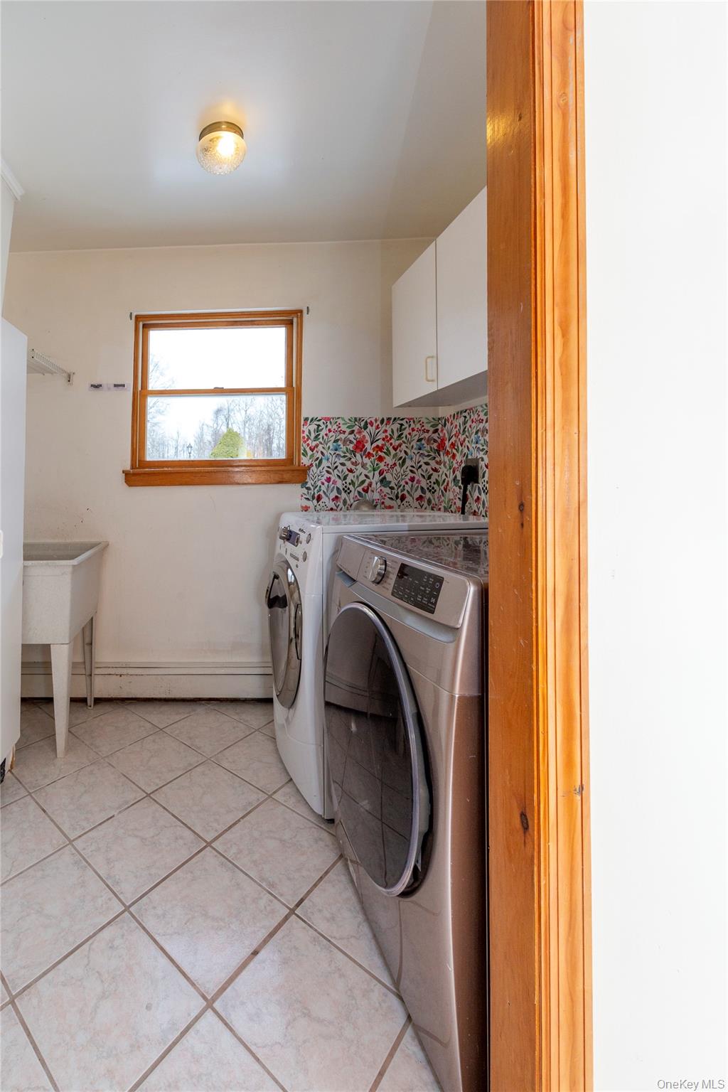 9 Caroline Drive Patterson, NY 12563 - Photo 20 of 50 First floor laundry room.