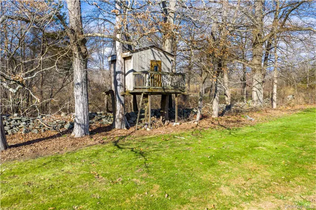 $799,000 | 9 Caroline Drive, Patterson, NY 12563