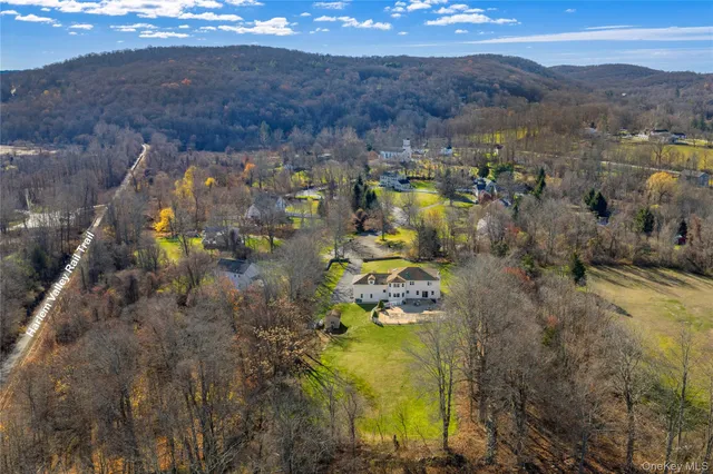 $799,000 | 9 Caroline Drive, Patterson, NY 12563