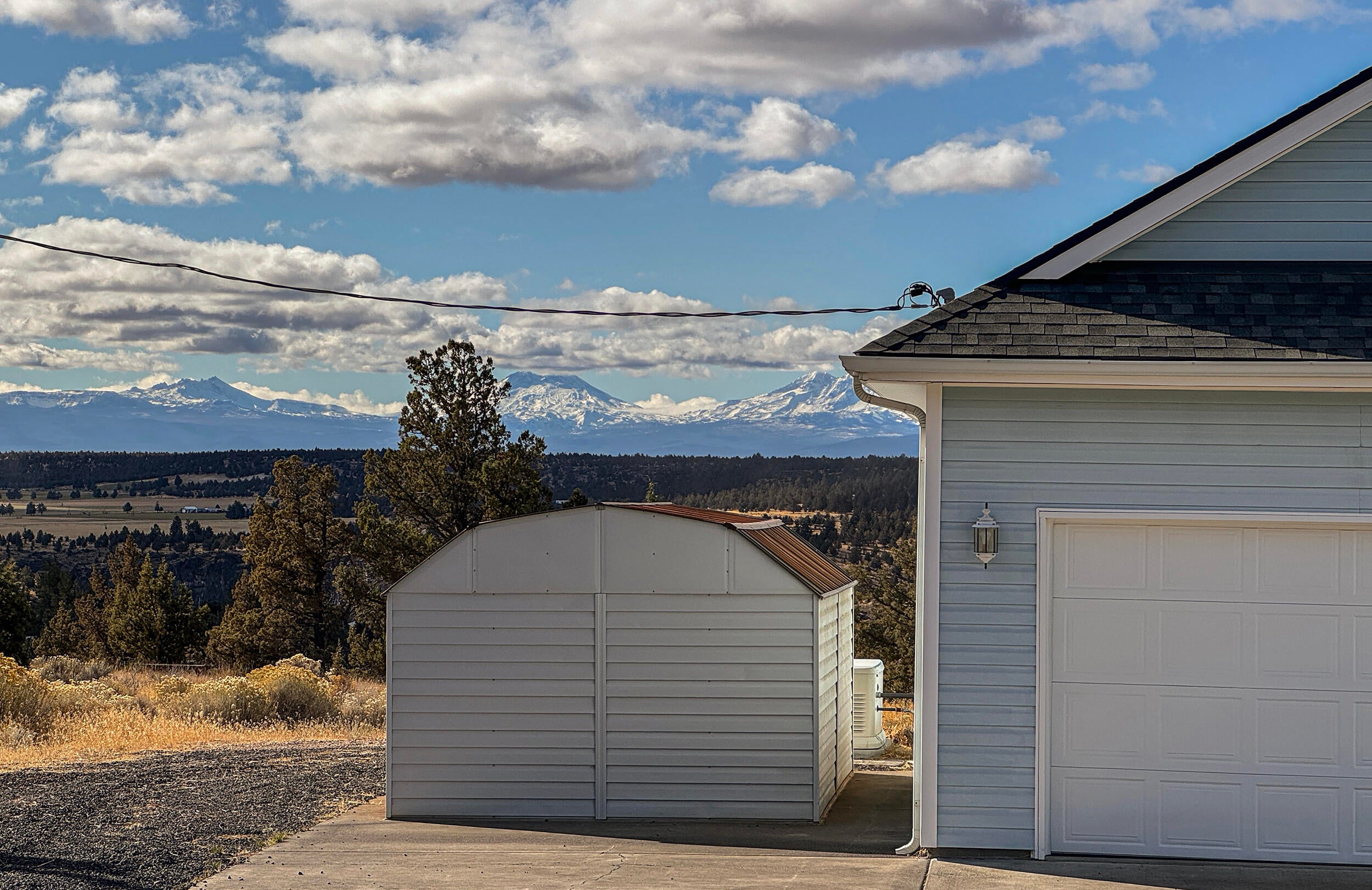 10179 Southwest Shad Road Terrebonne, OR 97760 - Photo 12 of 44 shad-view2