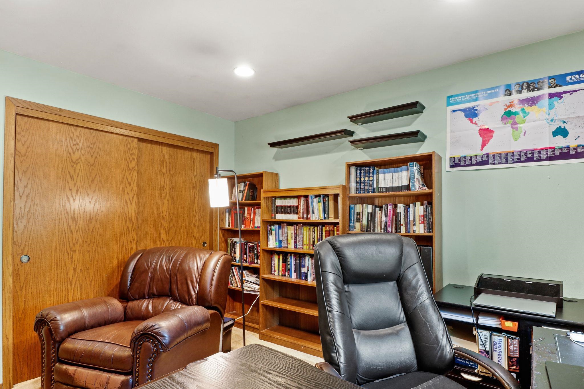 2601 Muir Field Road Madison, WI 53719 - Photo 23 of 34