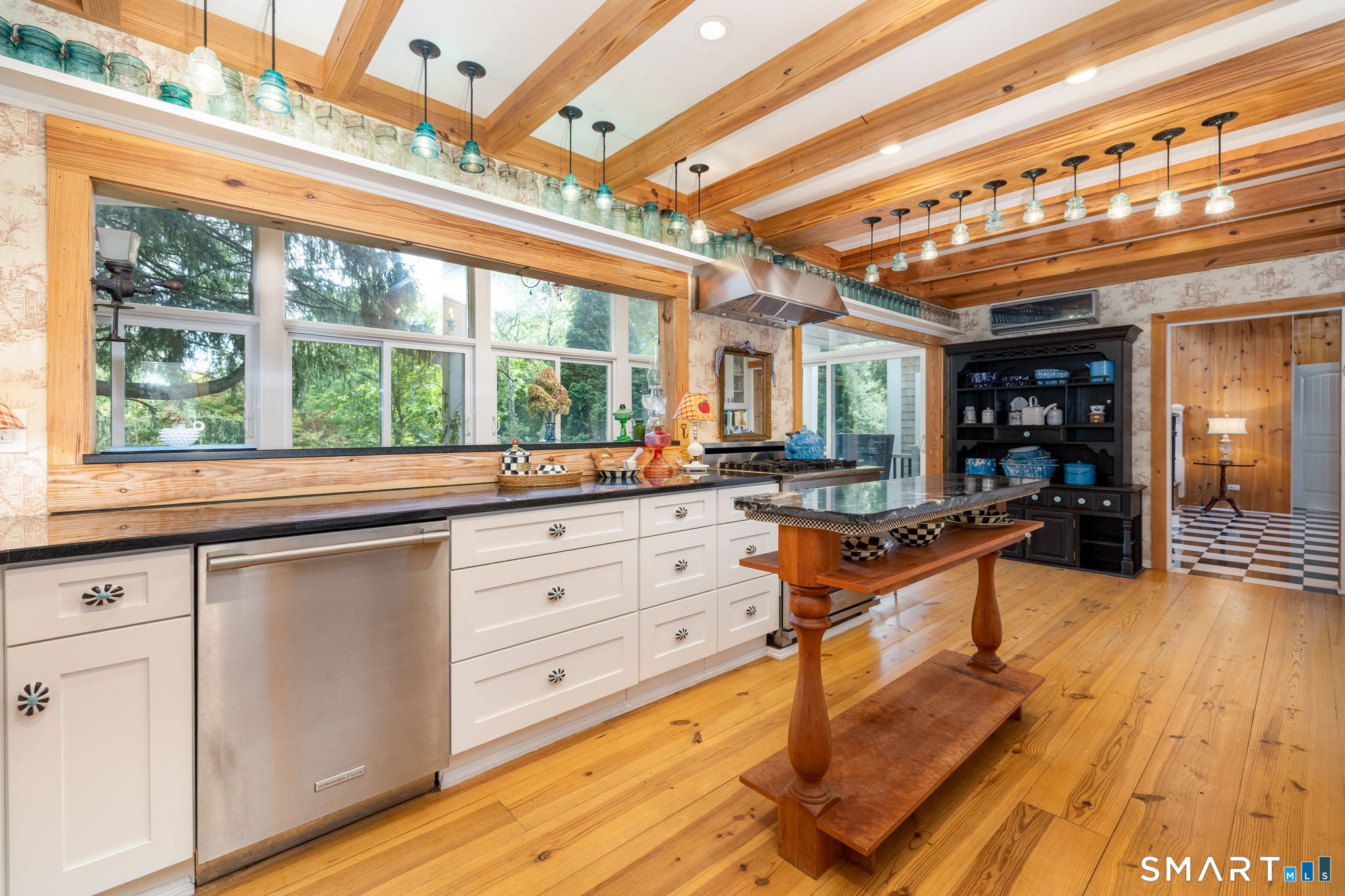 695 Spindle Hill Road Wolcott, CT 06716 - Photo 12 of 40 Gallery Image 12