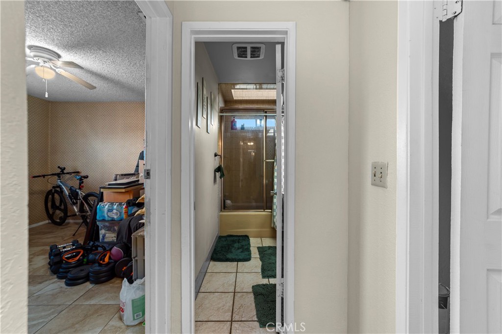 440 West Heather Street Rialto, CA 92376 - Photo 17 of 35