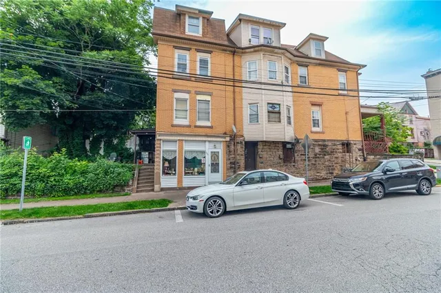 $105,000 | 502 3rd Street, Pitcairn, PA 15140