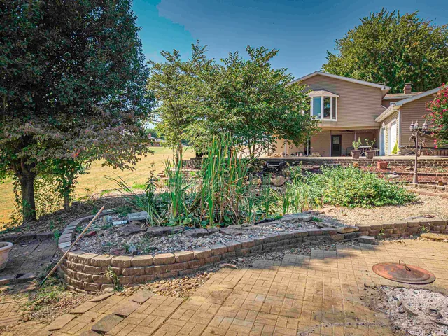 $284,400 | 308 3rd Avenue, Princeton, IN 47670