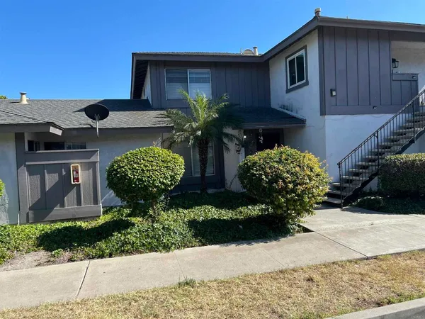 $425,000 | 3425 Seabreeze Walk, Oceanside, CA 92056