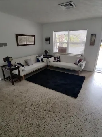 $499,999 | 2695 South East Avenue, Sarasota, FL 34239