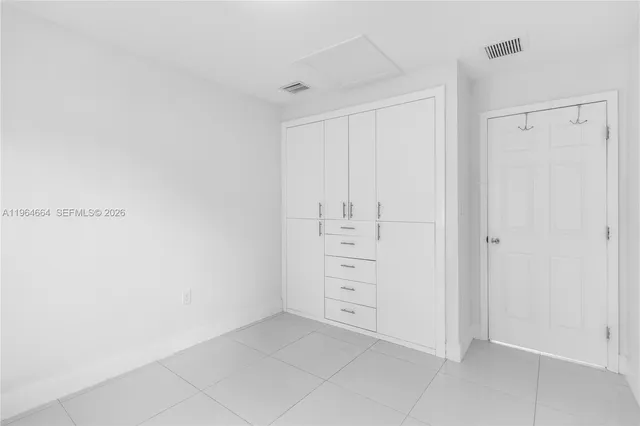 $3,400 | 3175 Northwest 43rd Street, Miami, FL 33142