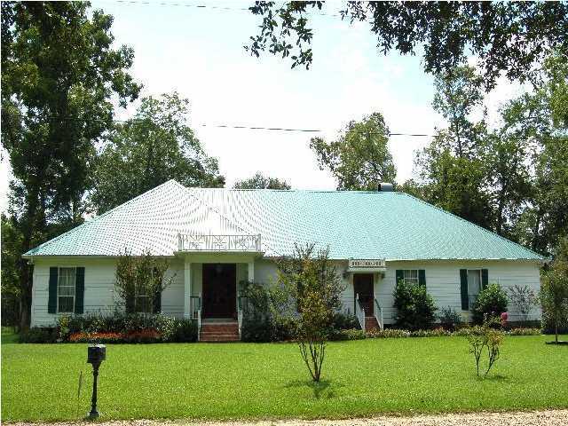 209 Burdin Road Lafayette, LA 70508 - Photo 1 of 4 Primary Photo