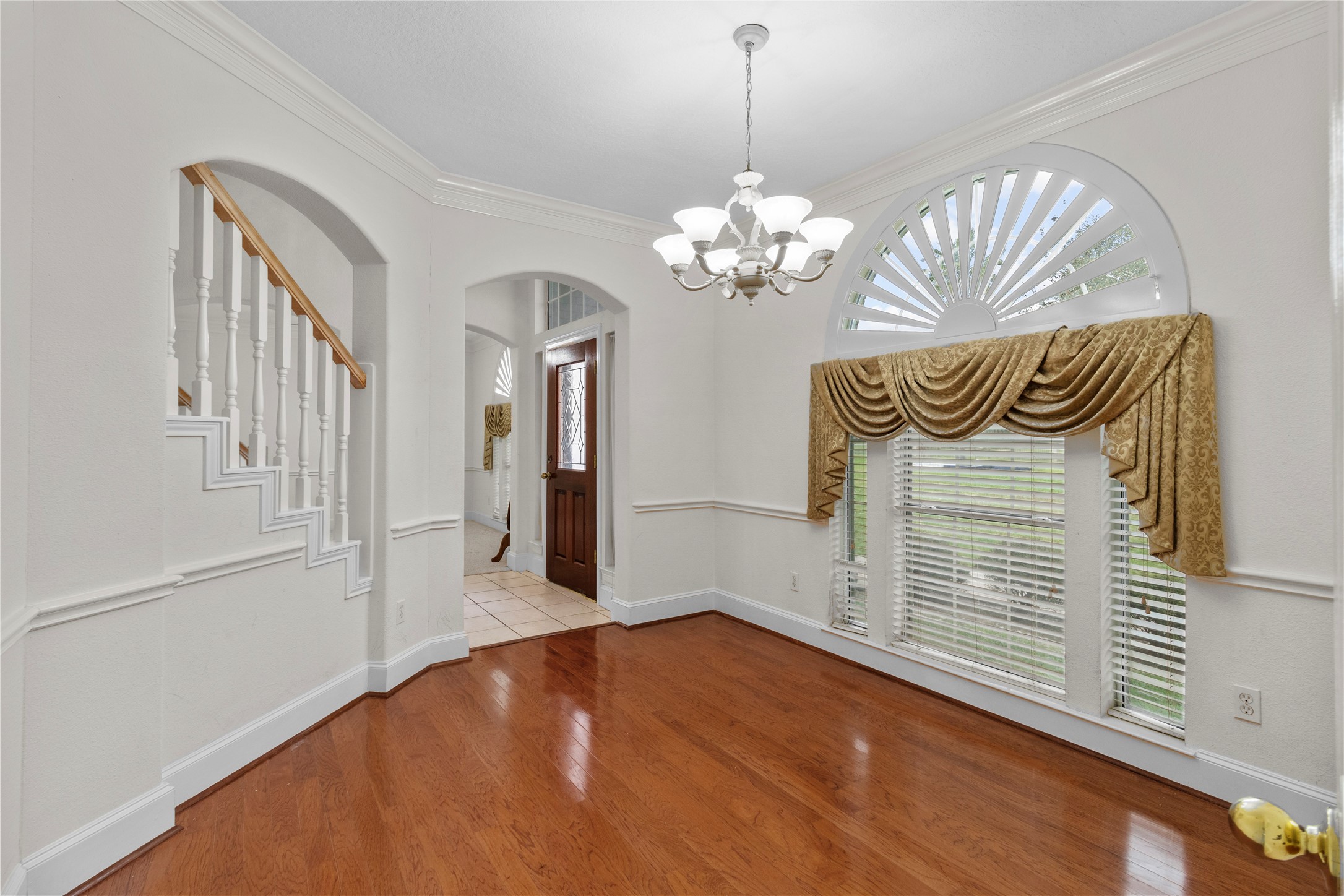 10302 Hanselman Road, Unit CR69 Manvel, TX 77578 - Photo 33 of 37 a view of a chandelier in a room