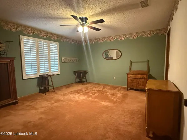 $345,000 | 101 Dana Avenue, Earth, TX 79031