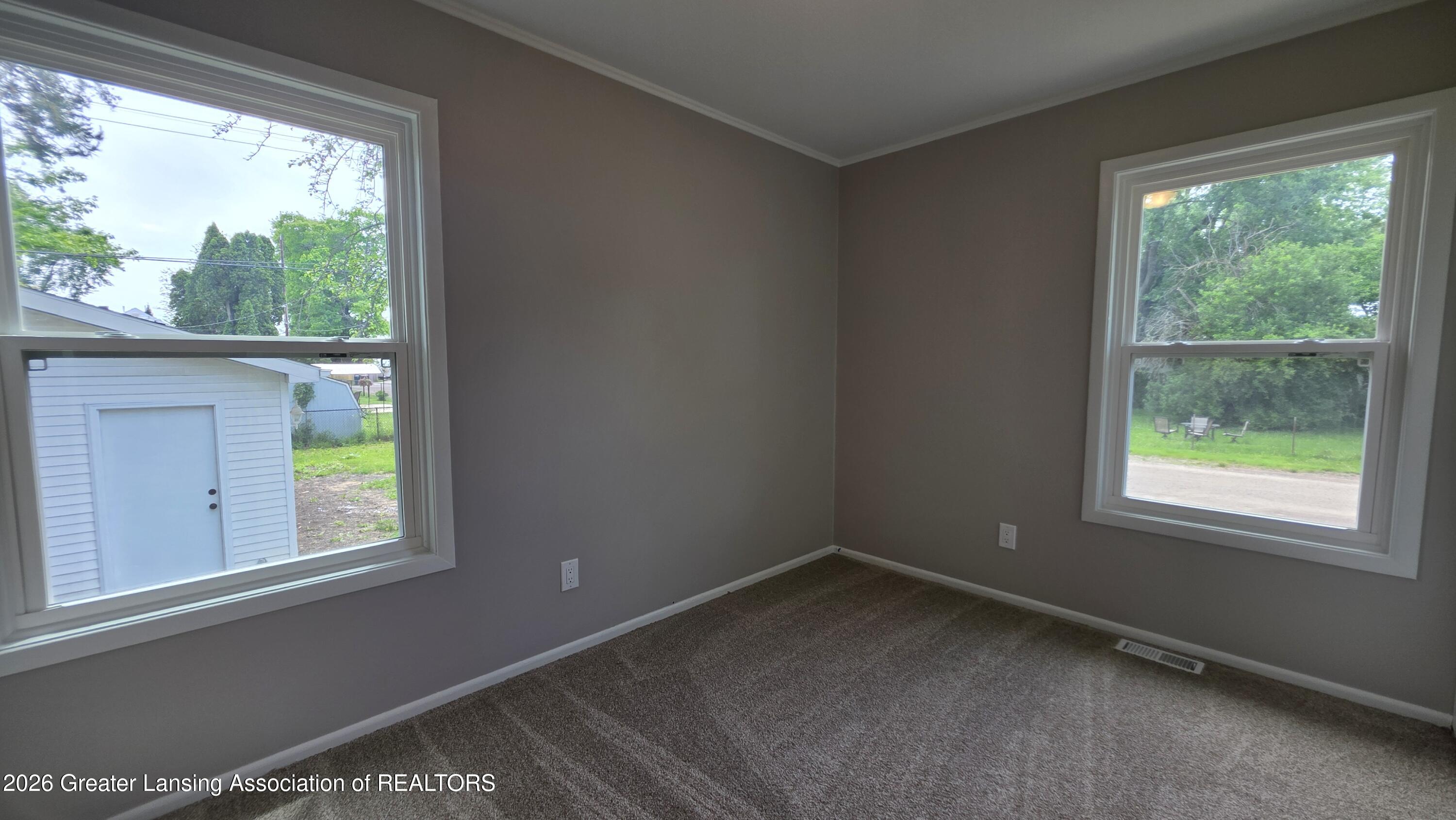 825 Dunlap Street Lansing, MI 48910 - Photo 19 of 32 20260526_145507