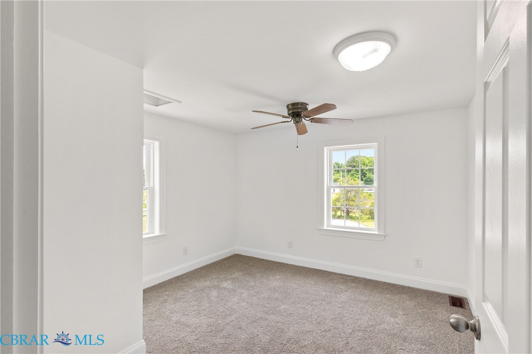 9632 Rowes Point Road Hayes, VA 23072 - Photo 23 of 48
