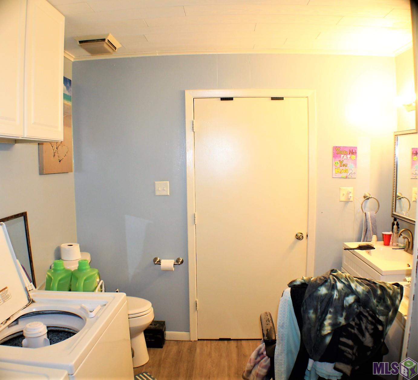 520 St Ann Street Raceland, LA 70394 - Photo 11 of 14 Laundry