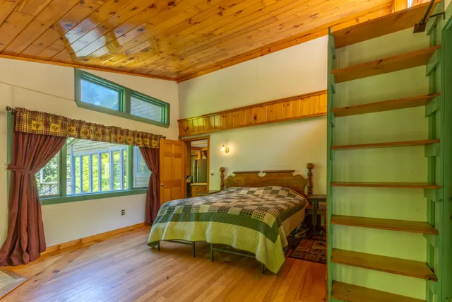 $289,000 | 200 Flanders Pond Road, Sullivan, ME 04664