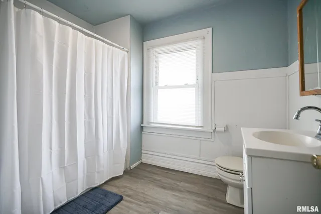 $99,900 | 1820 West Bradley Avenue, Peoria, IL 61606