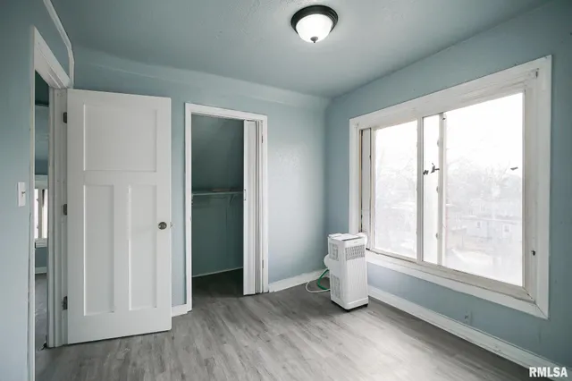 $99,900 | 1820 West Bradley Avenue, Peoria, IL 61606