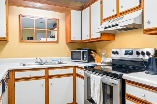 $126,500 | 510 Fairwood Lakes Drive, Unit 16I, Myrtle Beach, SC 29588