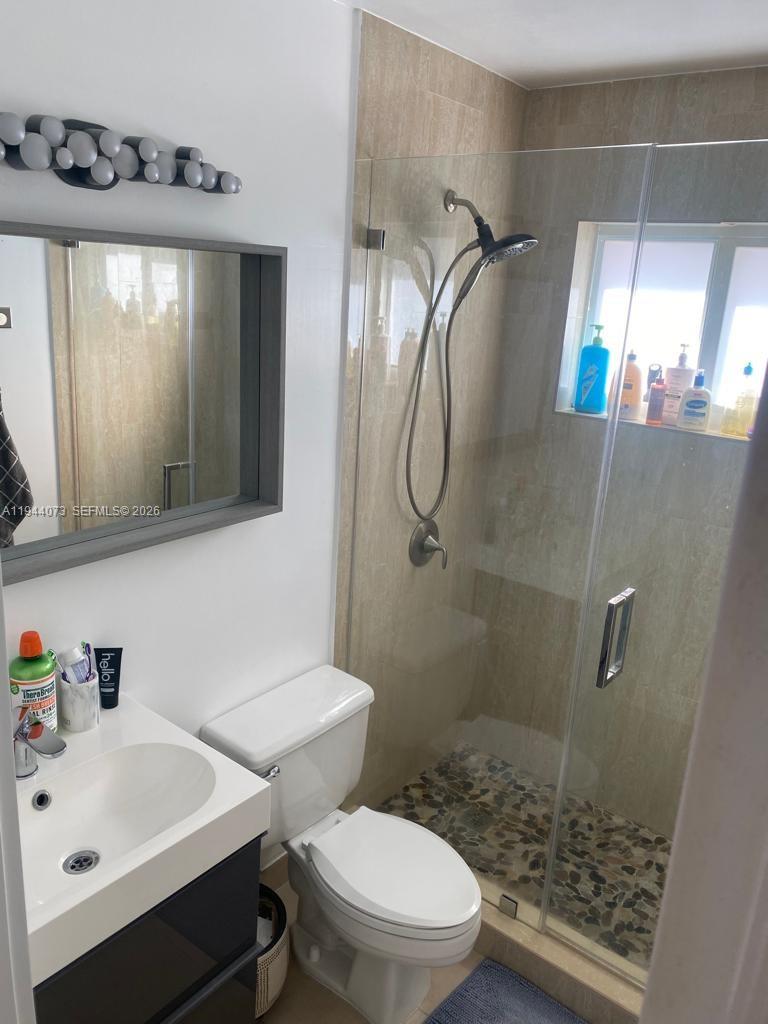 5261 Southwest 154th Place Miami, FL 33185 - Photo 18 of 22