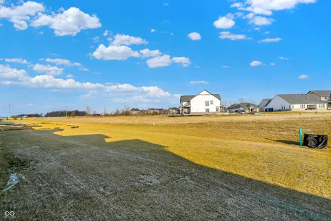 $525,000 | 14441 Shrawley Court, Carmel, IN 46074