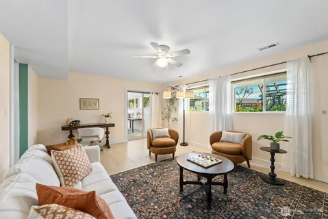 $865,000 | 7613 Southwest 258th Court, Vashon, WA 98070