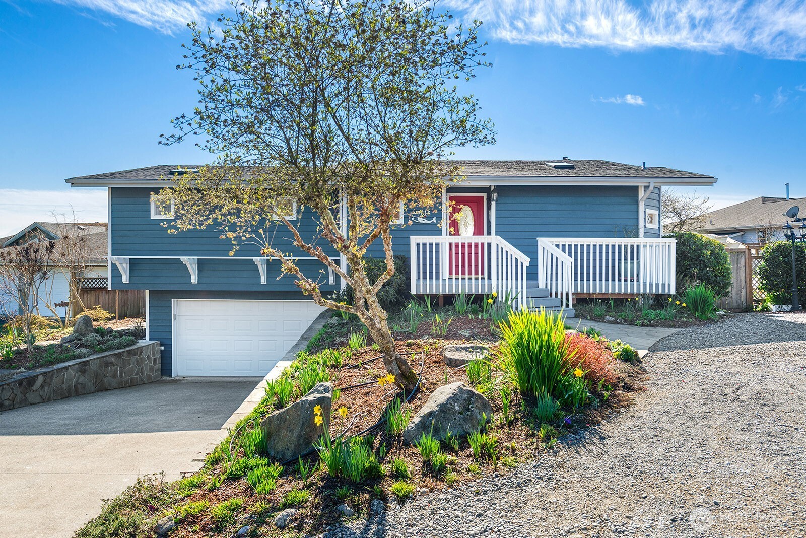 7613 Southwest 258th Court Vashon, WA 98070 - Photo 36 of 40