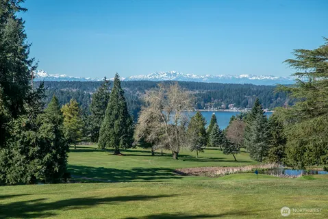 $865,000 | 7613 Southwest 258th Court, Vashon, WA 98070