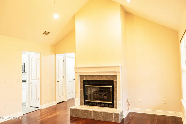 $2,600 | 5014 Merritt Brown Way, Panama City, FL 32404