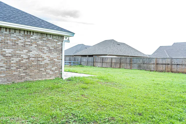 $2,600 | 5014 Merritt Brown Way, Panama City, FL 32404