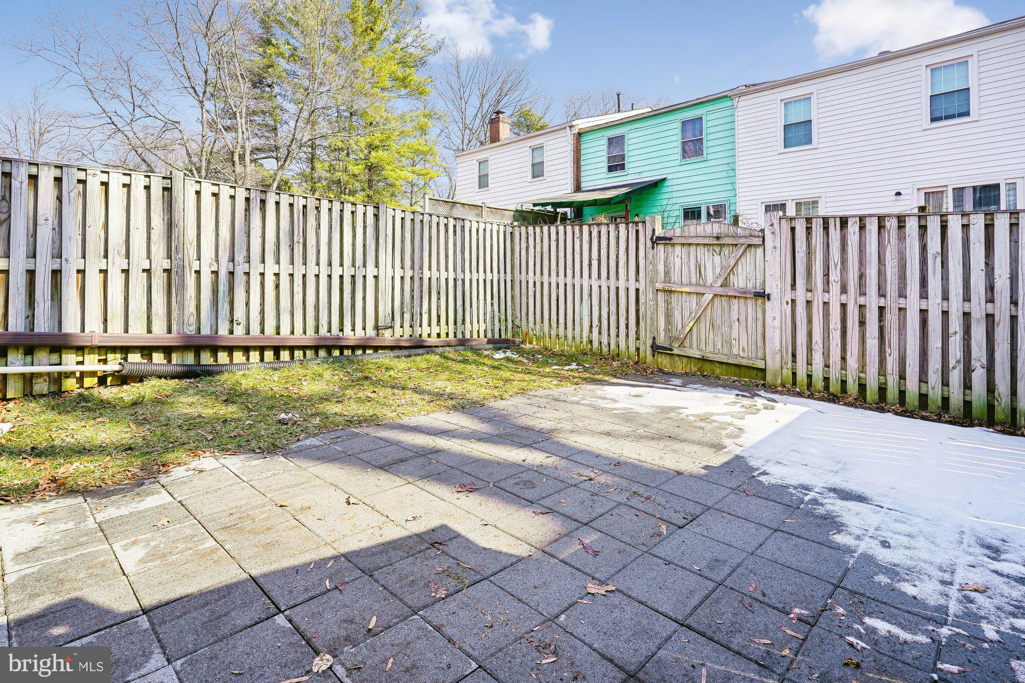 8826 Surveyors Place Springfield, VA 22152 - Photo 34 of 40 a view of a backyard