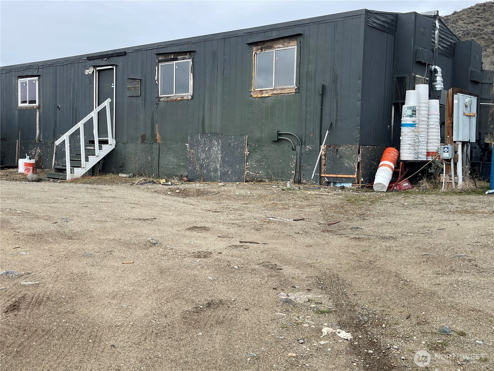 116 State Frontage Road, Unit B Tonasket, WA 98855 - Photo 5 of 22 Gallery Image 5