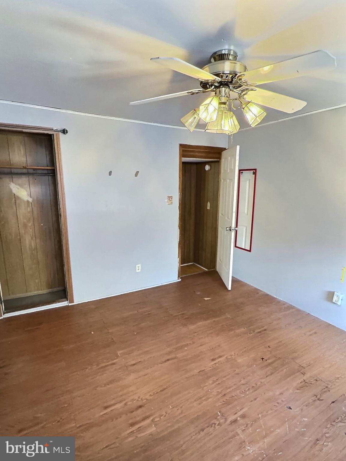 334 Spring Garden Street Reading, PA 19602 - Photo 7 of 10